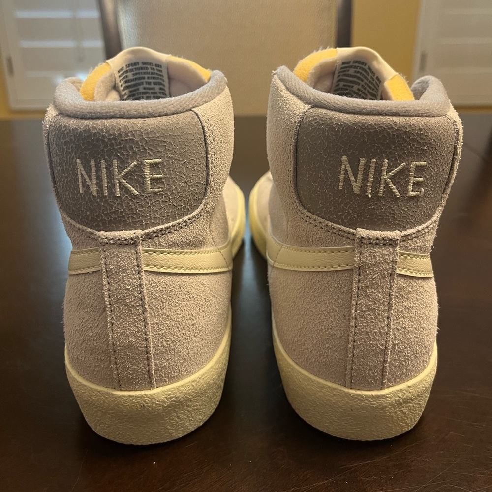 New Nike Blazer Mid 77 Premium Light Gray Sneaker Shoes Size US 7.5 - Picture 10 of 13